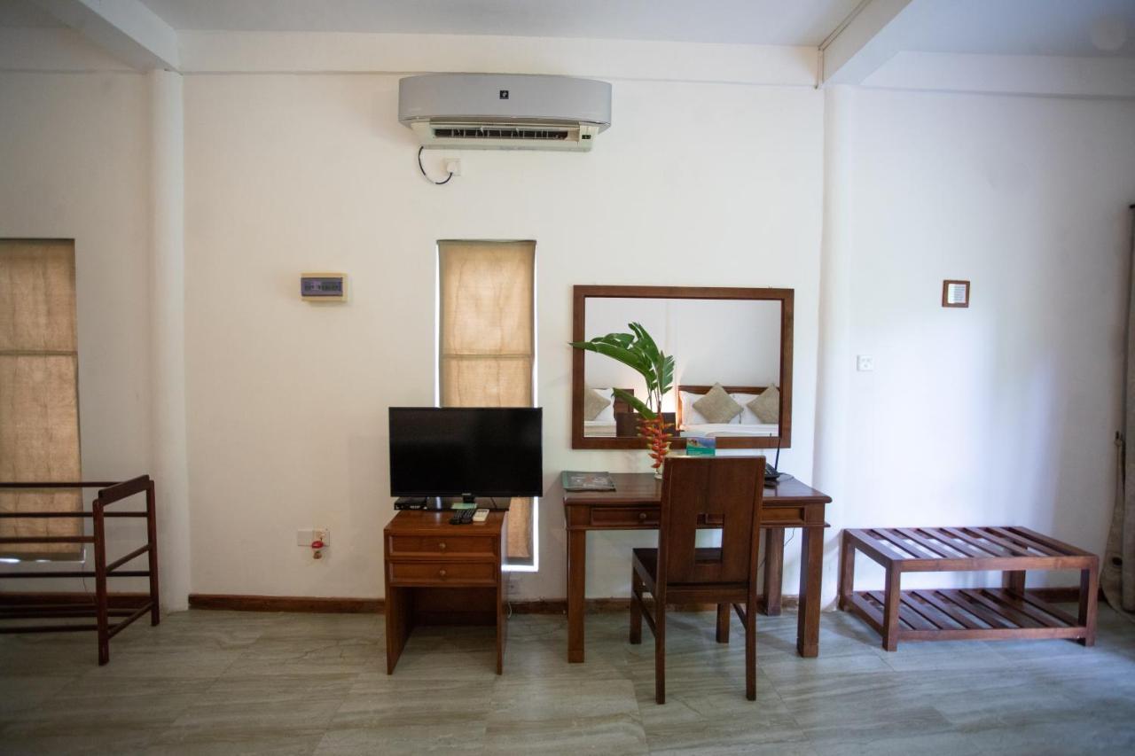 Kalu'S Hideaway Udawalawe Hotel Exterior photo
