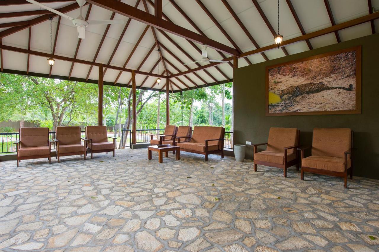 Kalu'S Hideaway Udawalawe Hotel Exterior photo