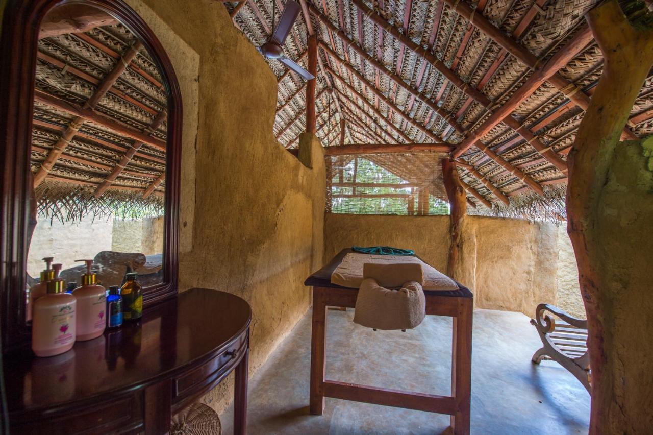 Kalu'S Hideaway Udawalawe Hotel Exterior photo